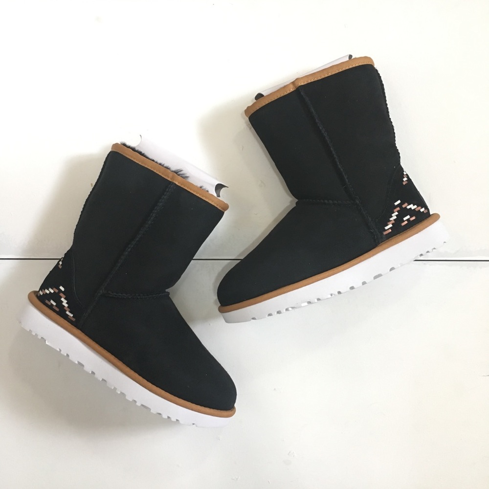 NIB UGG Rustic Weave Boots 5M